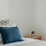 Ostria View Mykonos Bed and breakfast