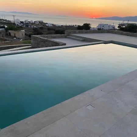 Ostria View Mykonos Bed & Breakfast 4*