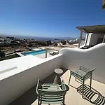 فندق مبيت وإفطار Ostria View Mykonos 4*